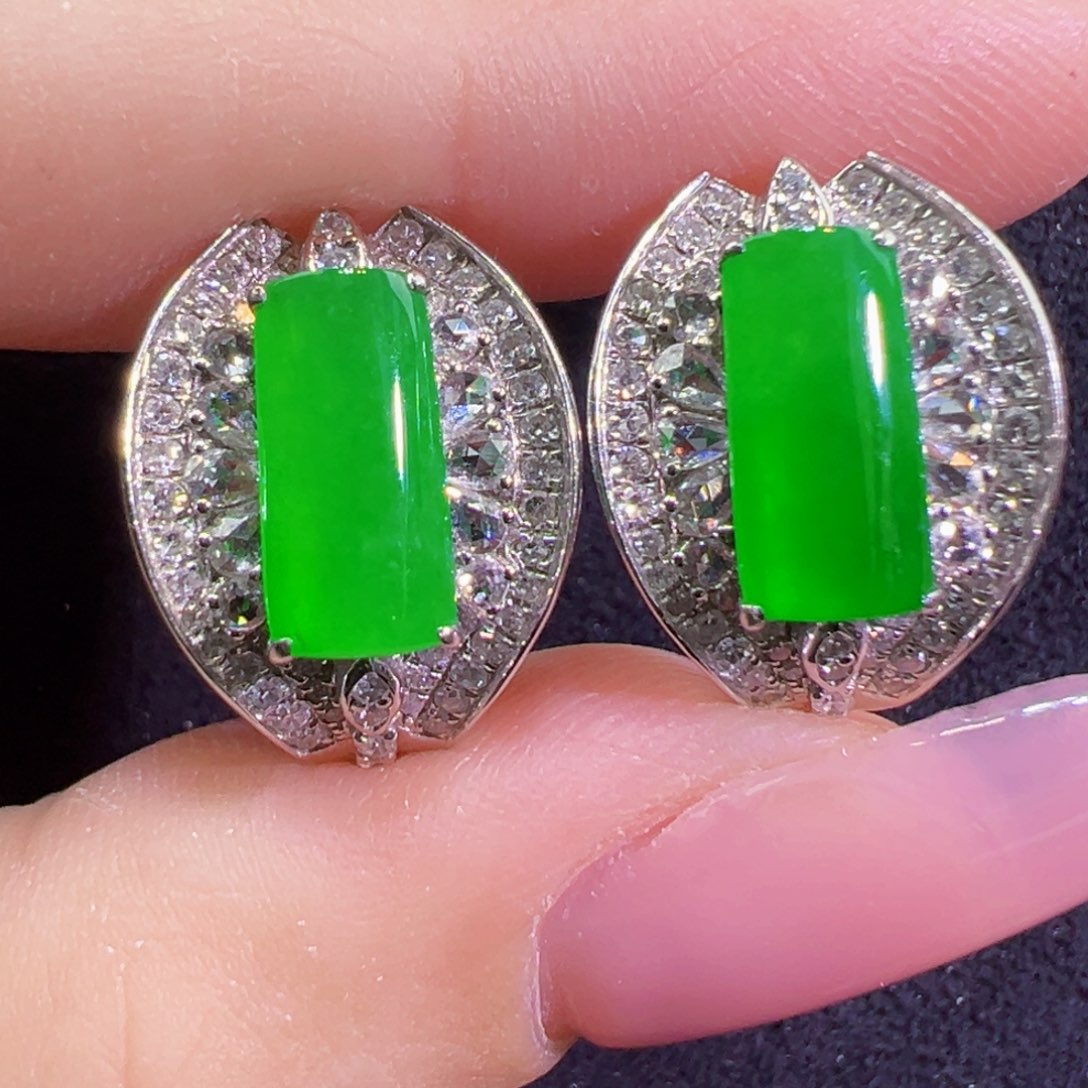 翡翠18K金镶嵌耳饰耳包