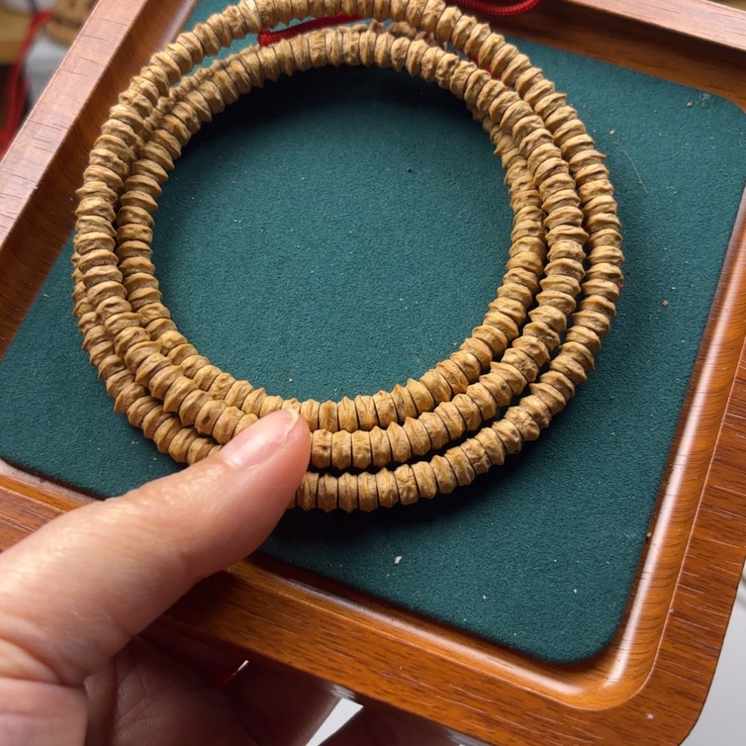 大***萝手串柏香籽/百香籽药片