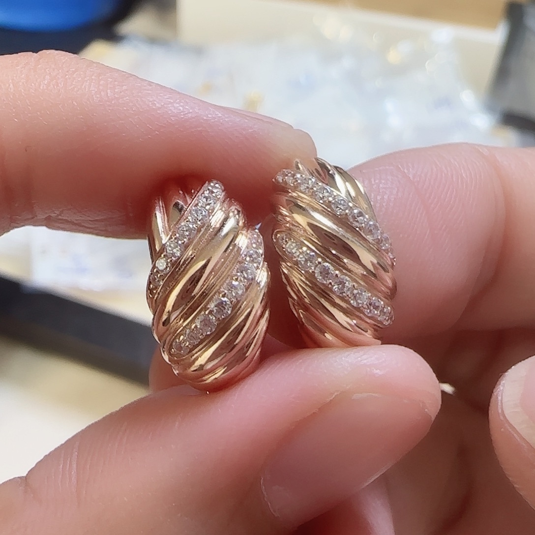 18K金耳饰多样性发货