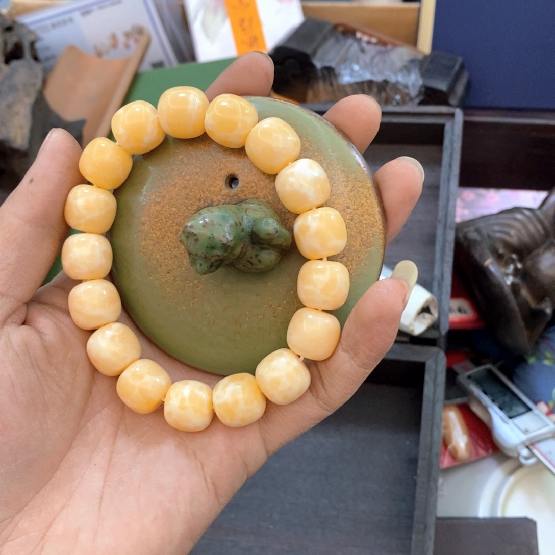 瓷片哈哈哈好哈哈