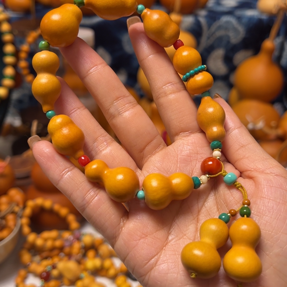 潇***潇发发发发发发发发