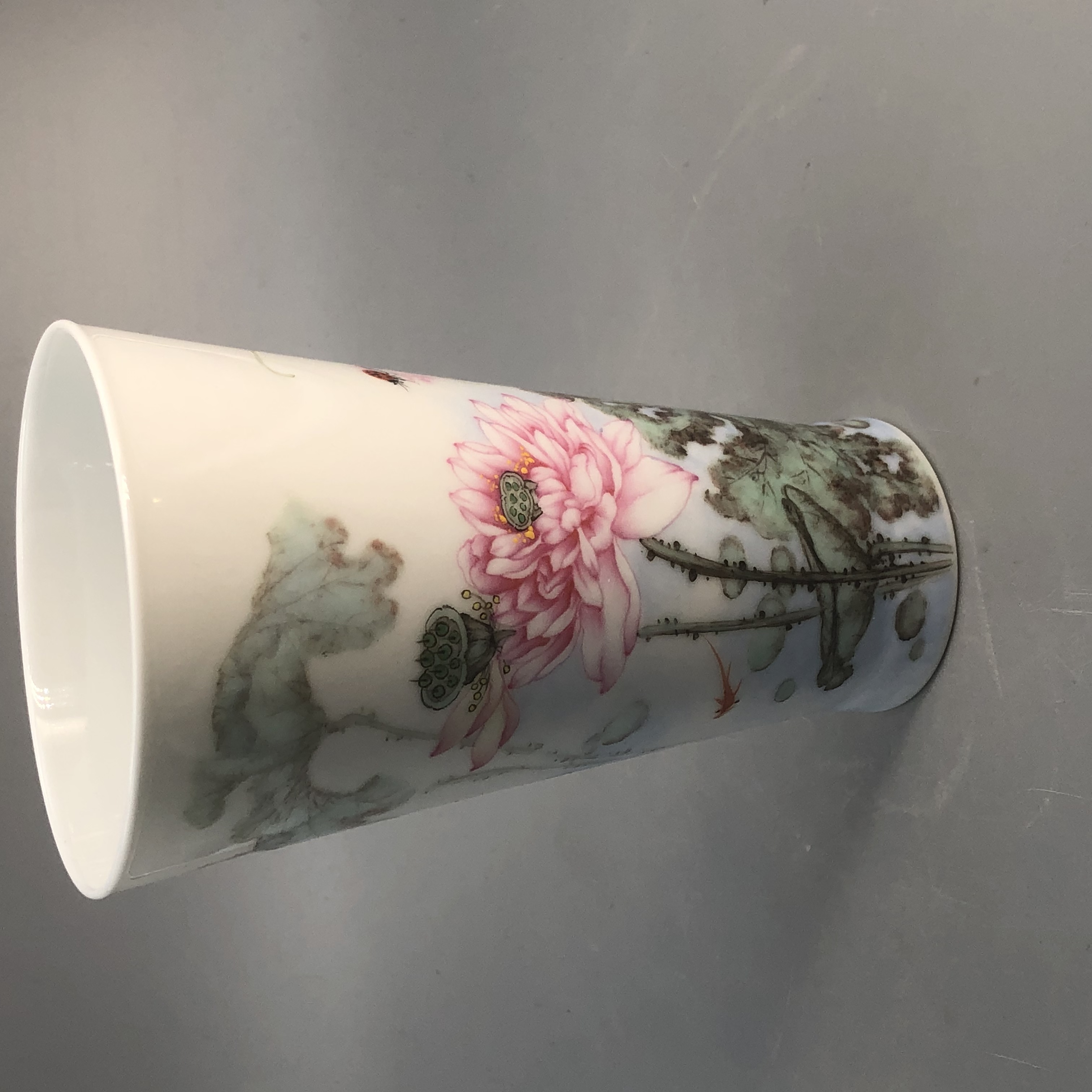 【景德】元煦 粉彩画荷花可乐杯（新款）陶瓷 yxy0115