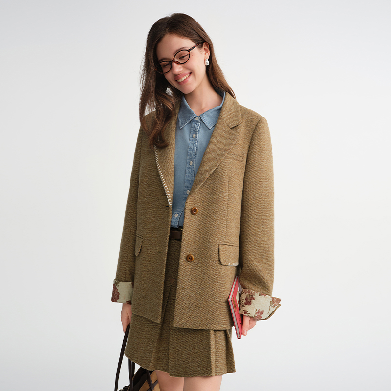 独束微胖大码【艺术画廊】气质英伦风时尚套装西装半裙25DS84231