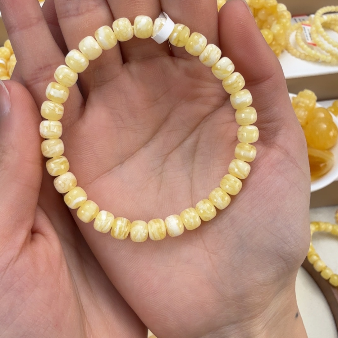 琥珀未镶嵌裸石天然蜜蜡6.5手串