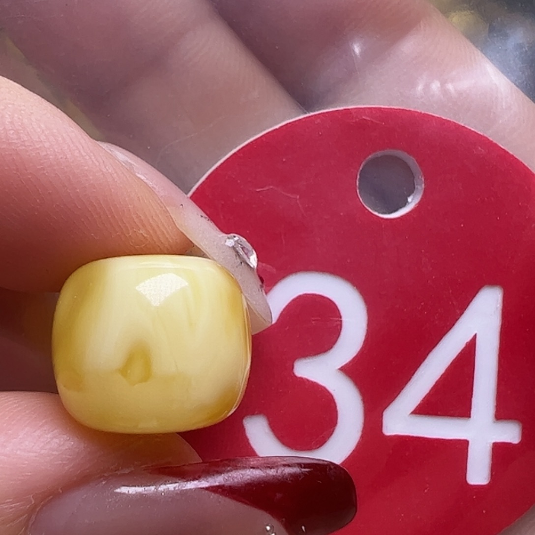 蜜蜡未镶嵌珠宝奇石微瑕12.2mm老型