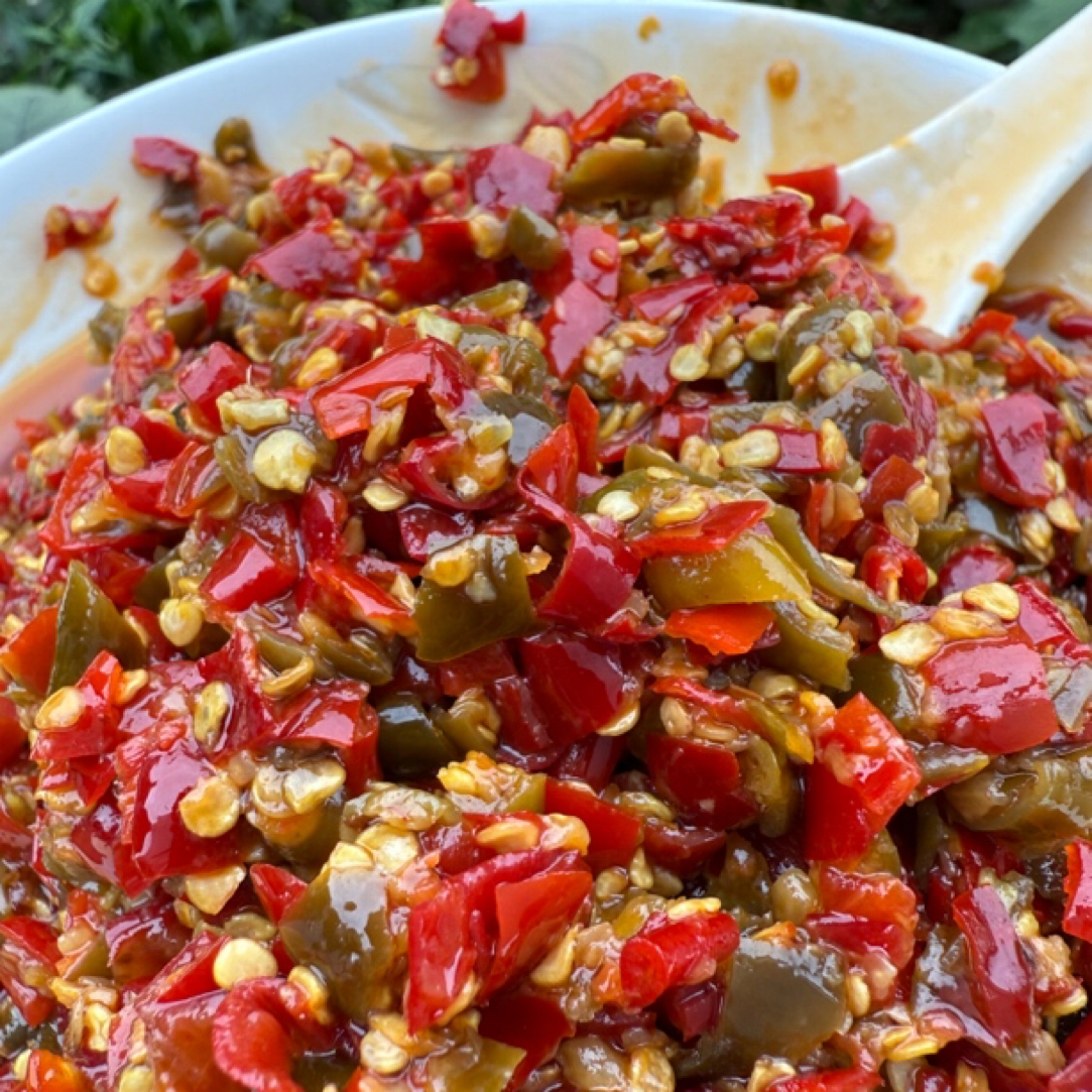 湖南茶油辣椒下饭凉拌炒菜煮鱼辣椒酱