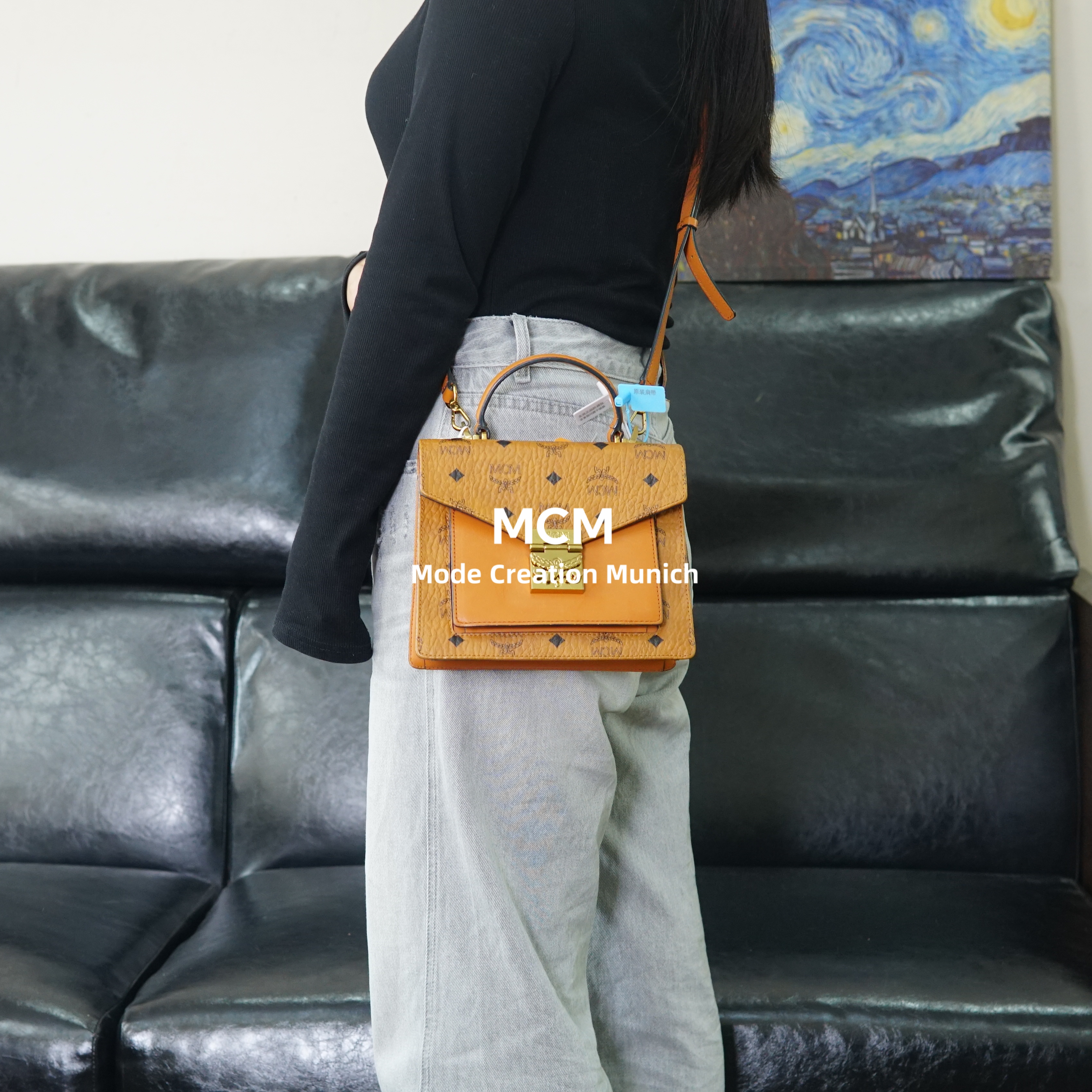 95新 MCM 干邑色邮差包/FYYW03807062/7062