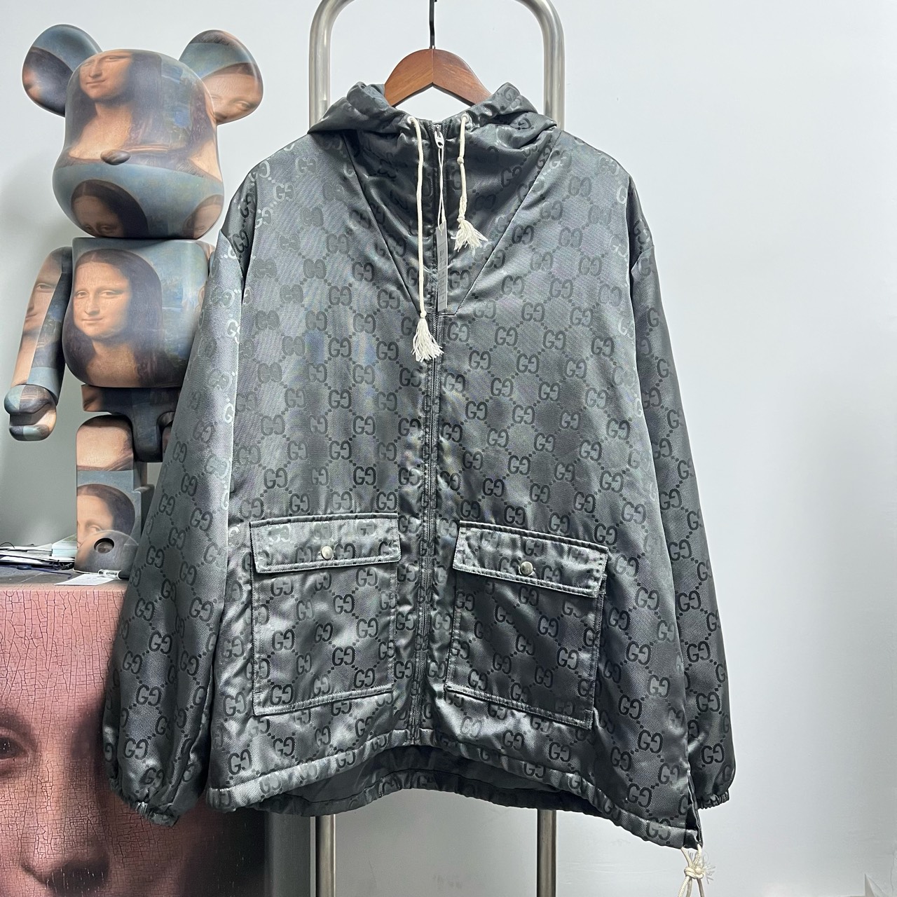 99新 GUCCI/古驰 Gucci古驰满印棉服外套L0108尺码：50