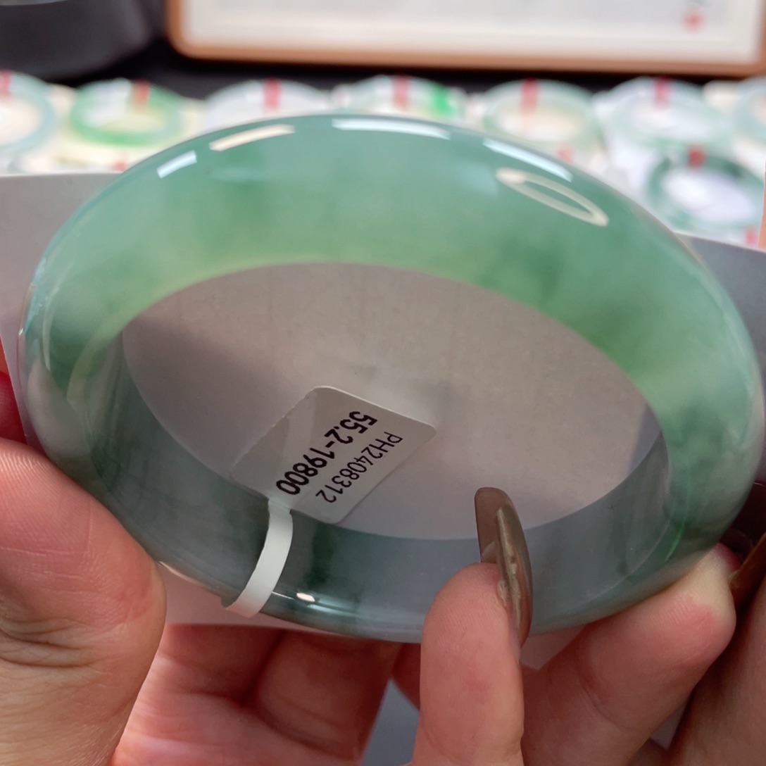 【闪购商品】翡翠手镯未镶嵌冰胶水漾薄荷绿正圈55，21号