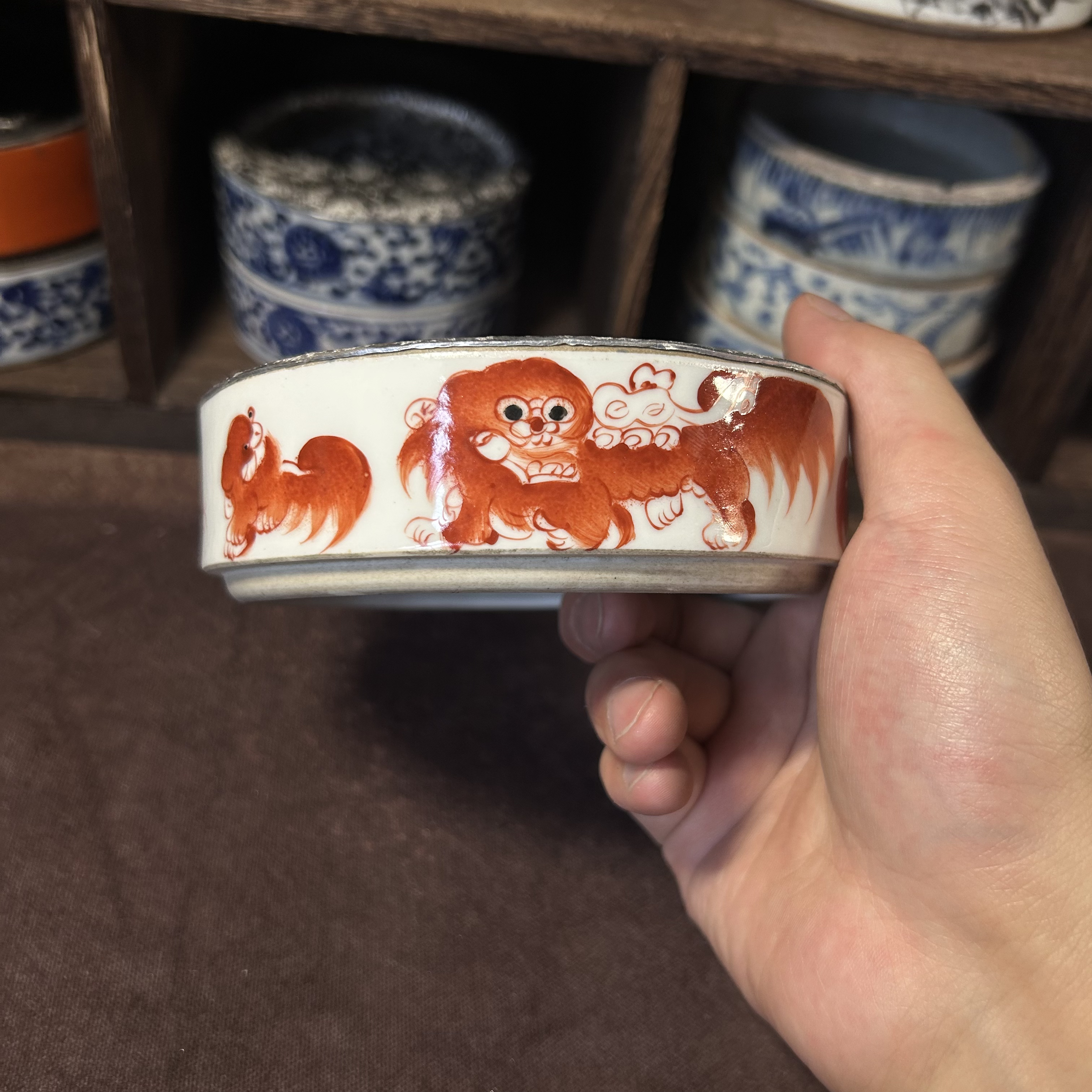 红狮子太师少保壶承