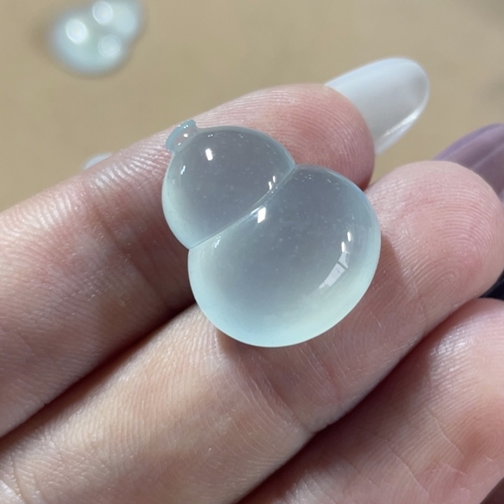 定制翡翠未镶嵌葫芦