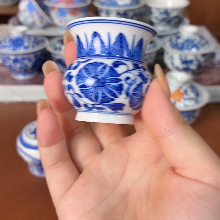 陶瓷，。                   