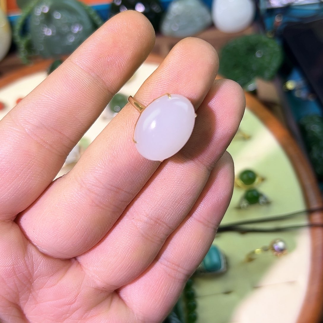 和田玉18K金镶嵌戒指