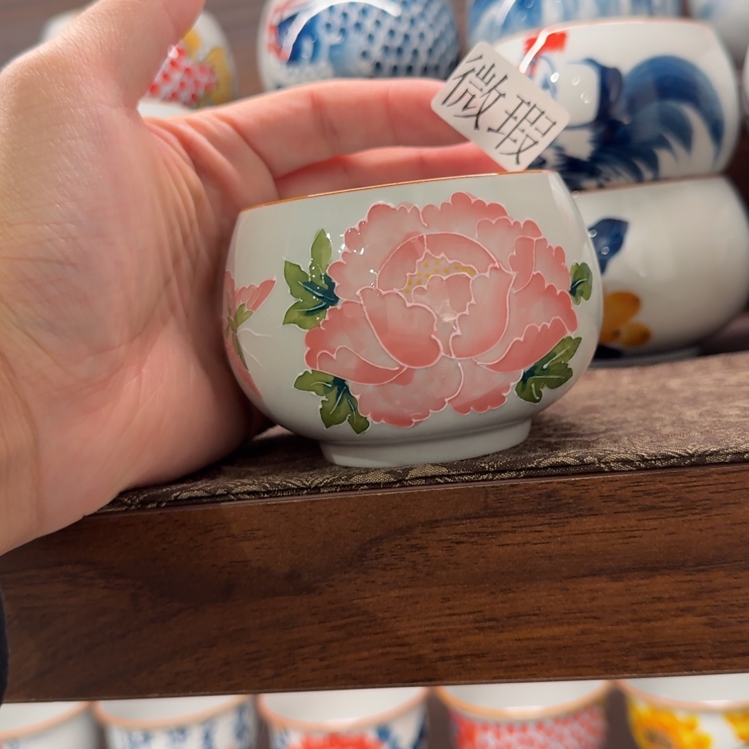 釉下手绘茶具微瑕