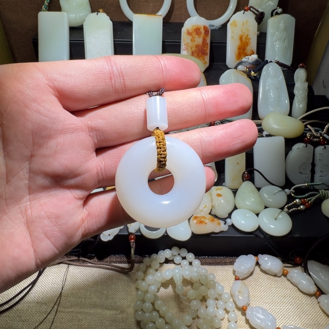 和田玉吊坠(不含链)未镶嵌关****