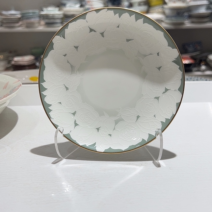 花***心瓷立体浮雕玫瑰盘子1个高大上巨美