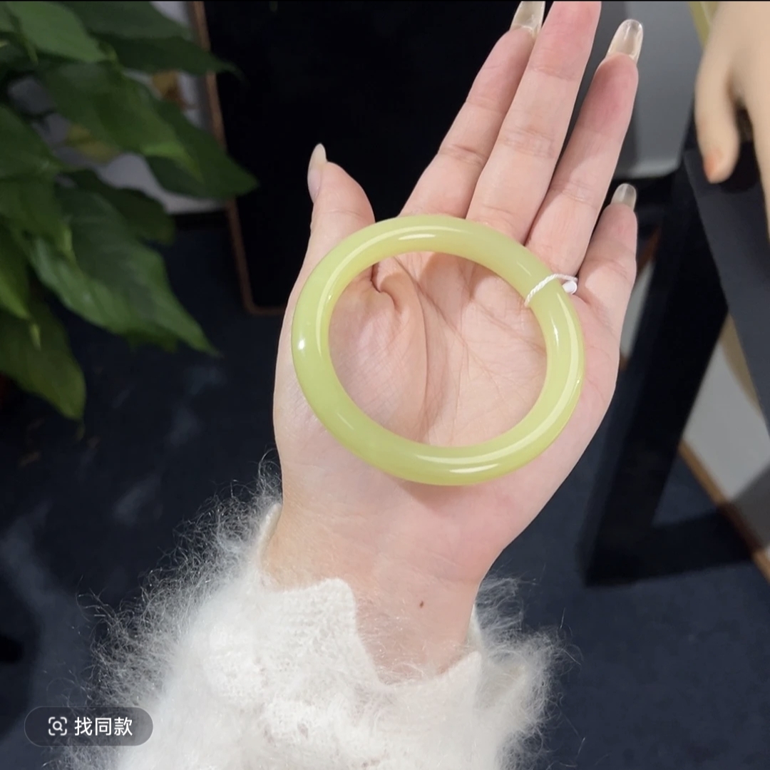 天然和田玉新疆若羌黄口玉手镯55-56可带