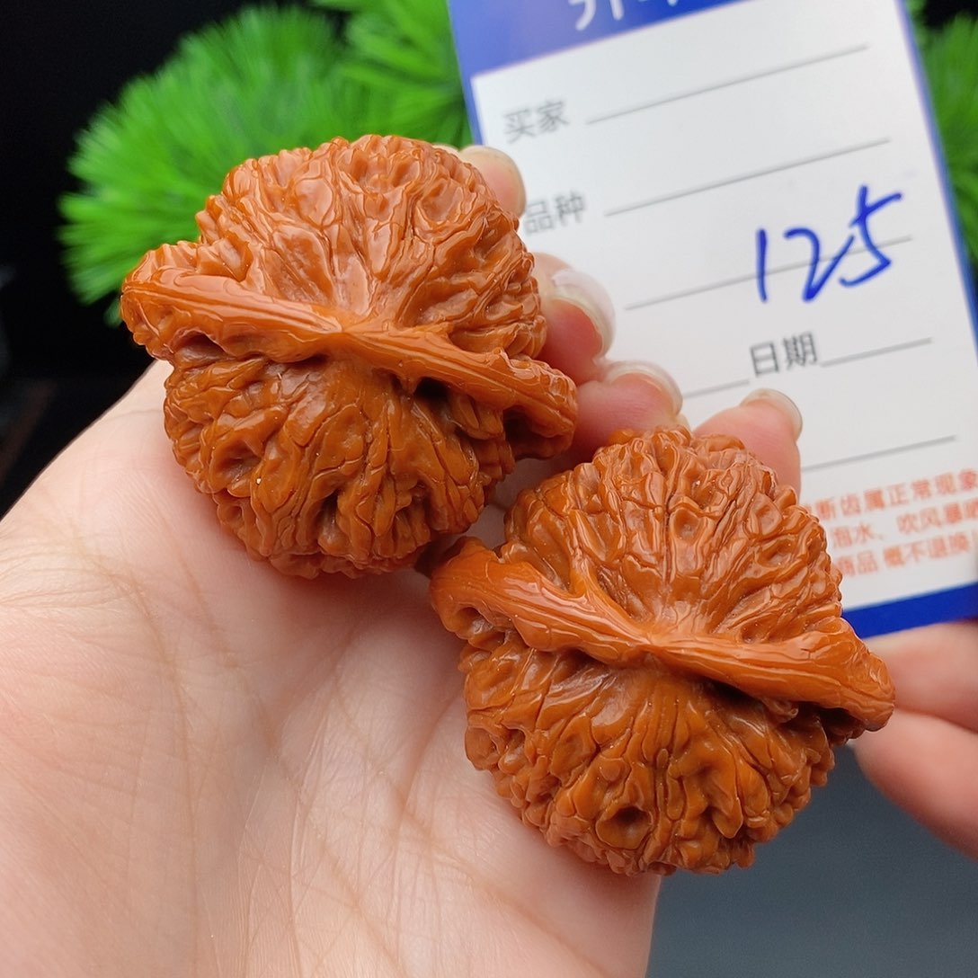 文玩核桃把件44水龙纹125