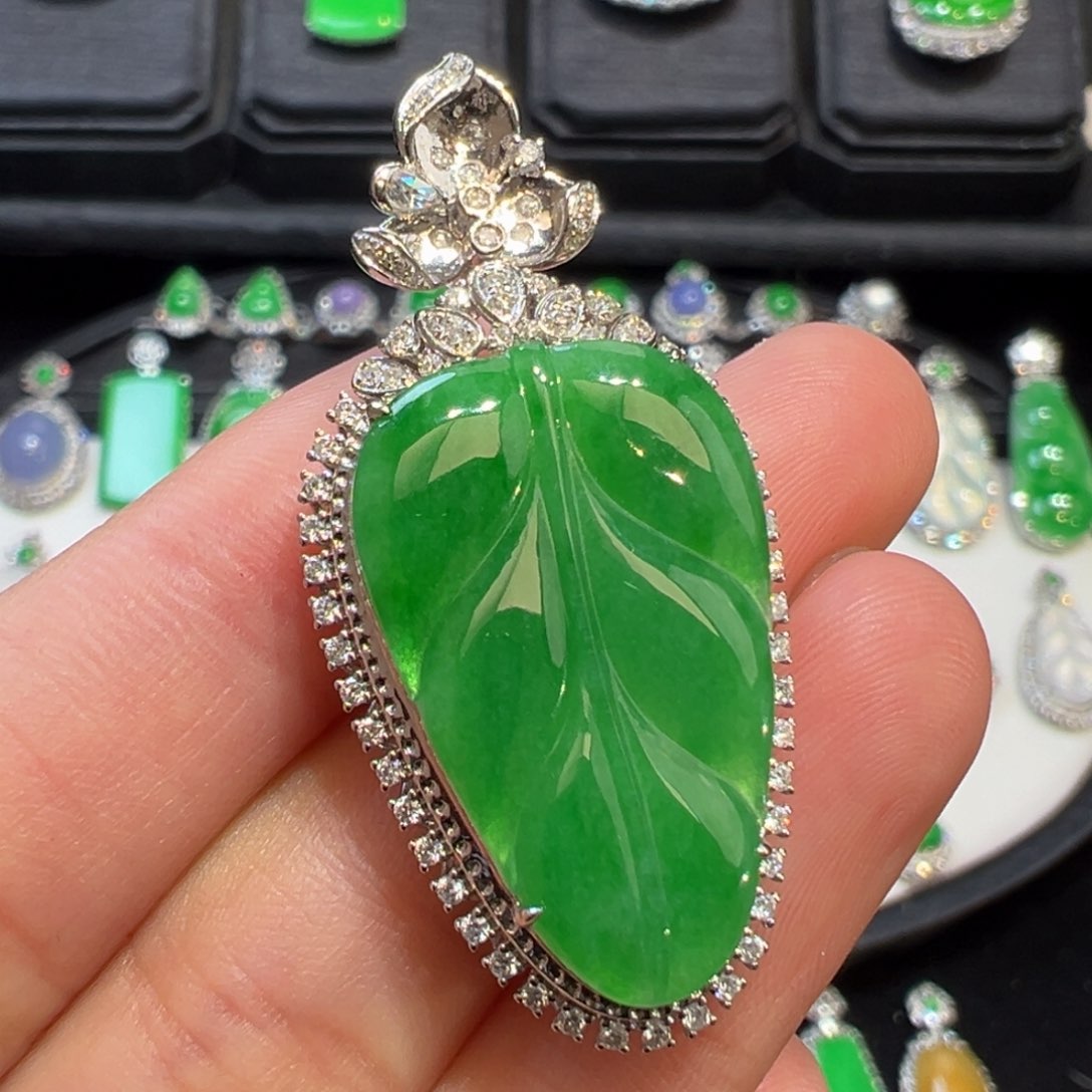 翡翠吊坠(不含链)18K金镶嵌收到货48小时鉴赏期