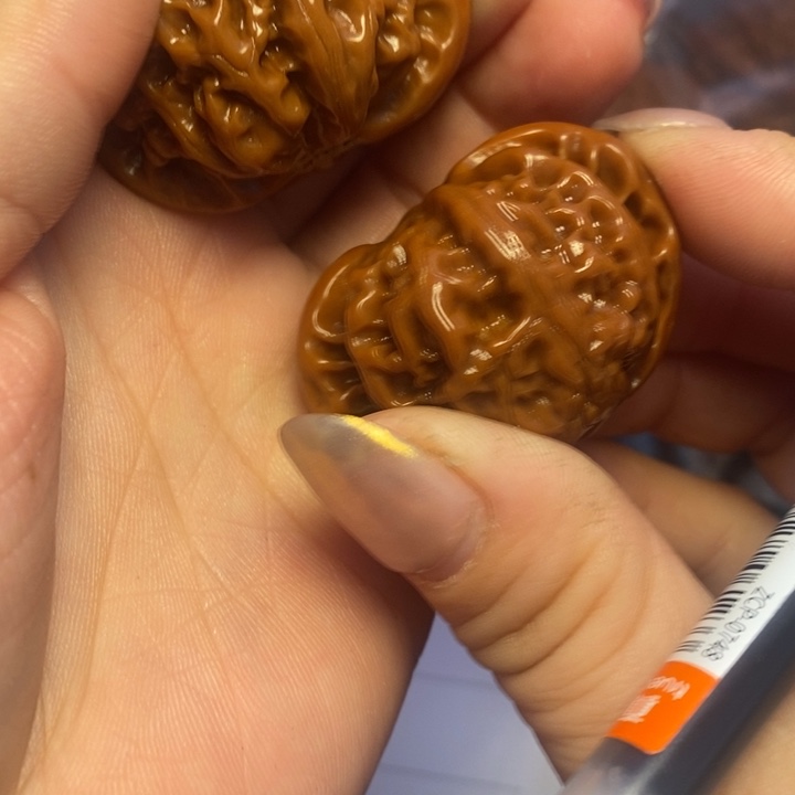 阿***啊吊坠文玩核桃          