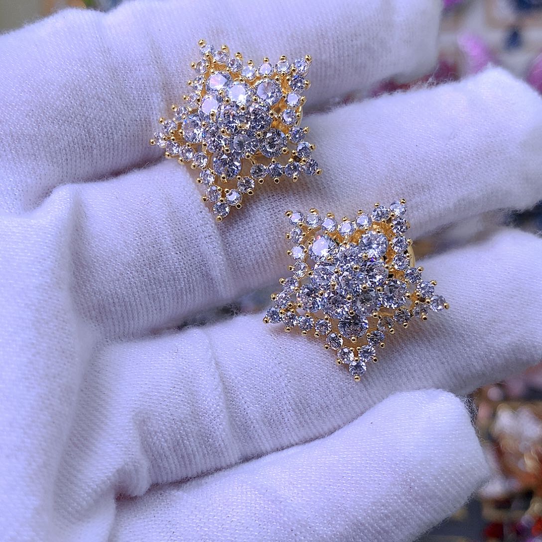 合成立方氧化锆铜刺马针2个