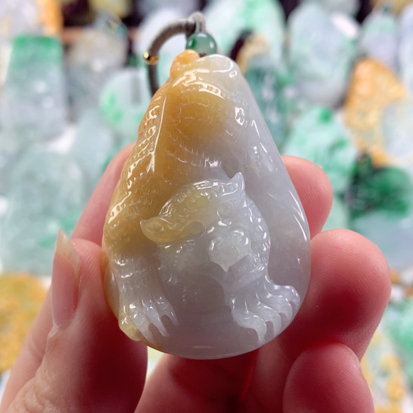 【闪购商品】翡翠吊坠(不含链)未镶嵌