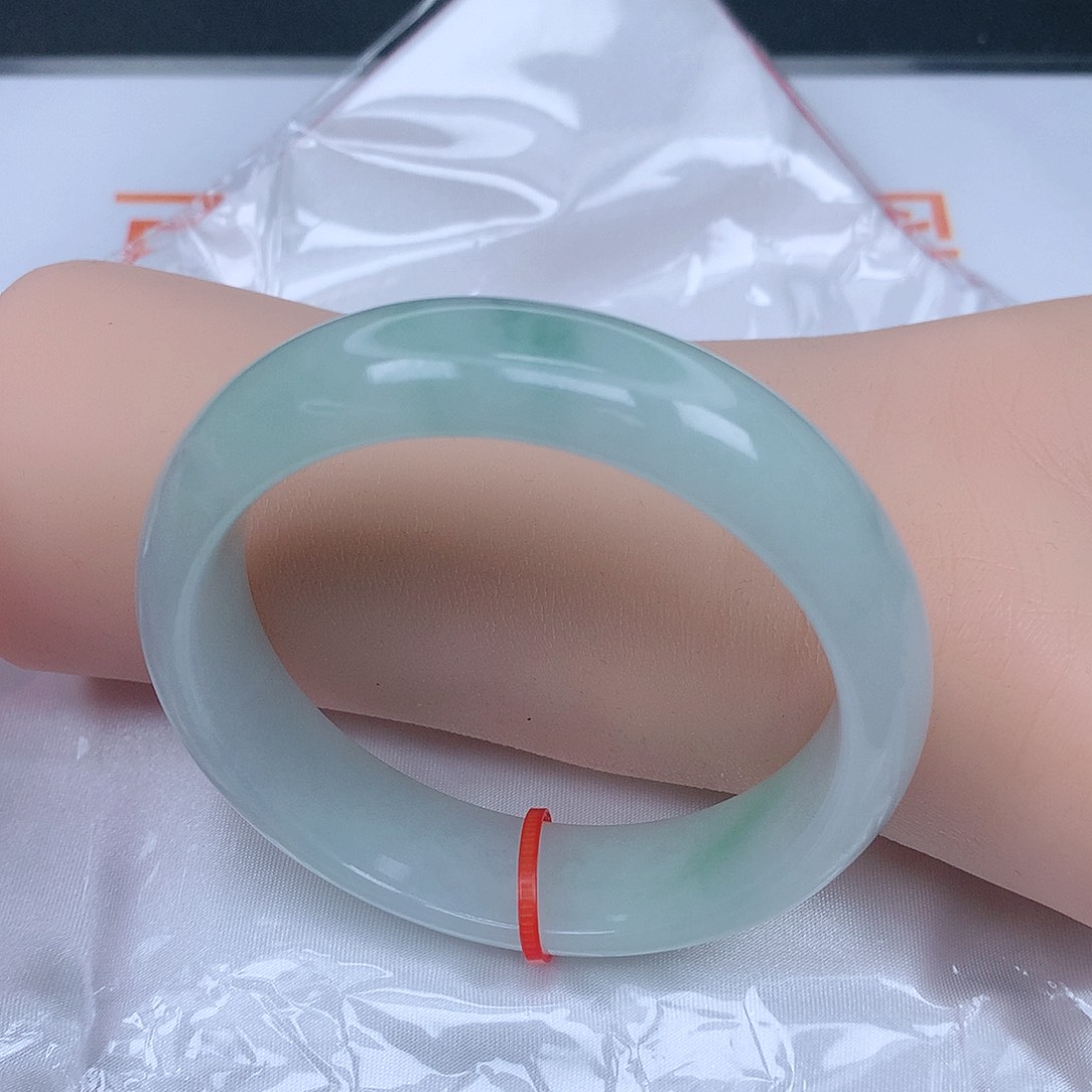 【闪购商品】未镶嵌手镯翡翠，55