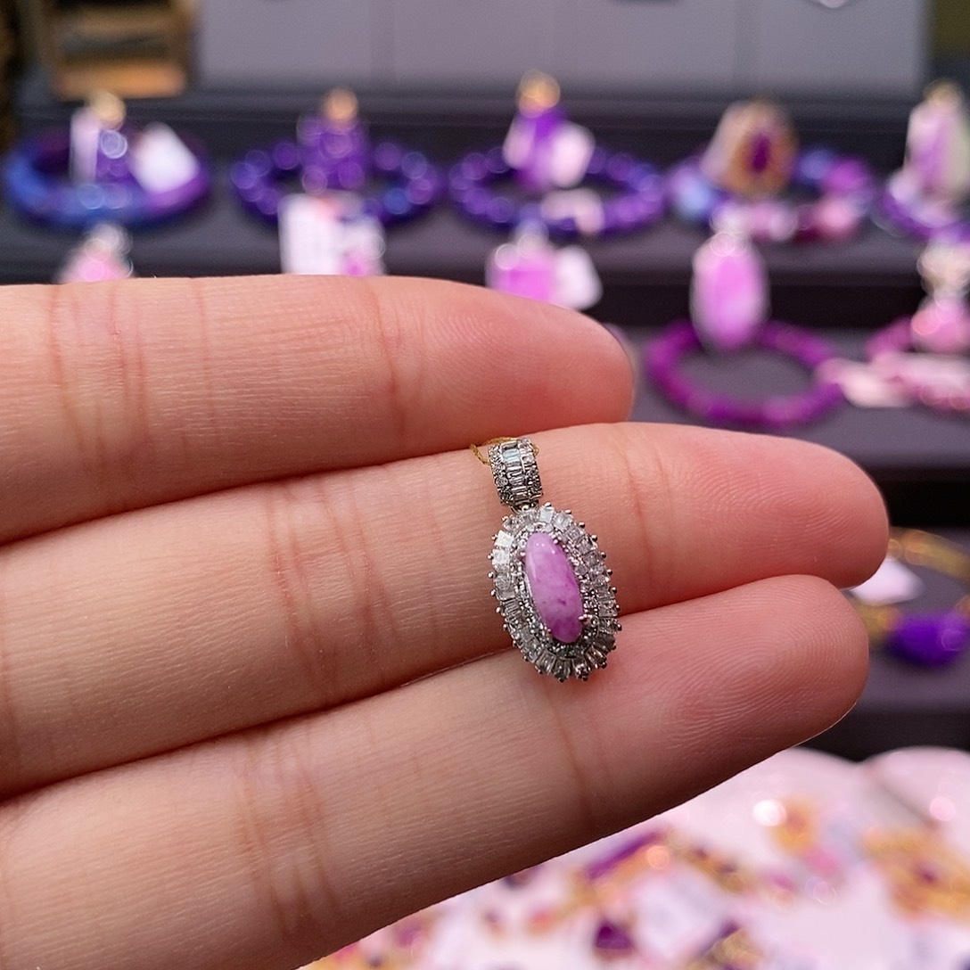 苏纪石（舒俱来）18K金镶嵌吊坠(不含链)