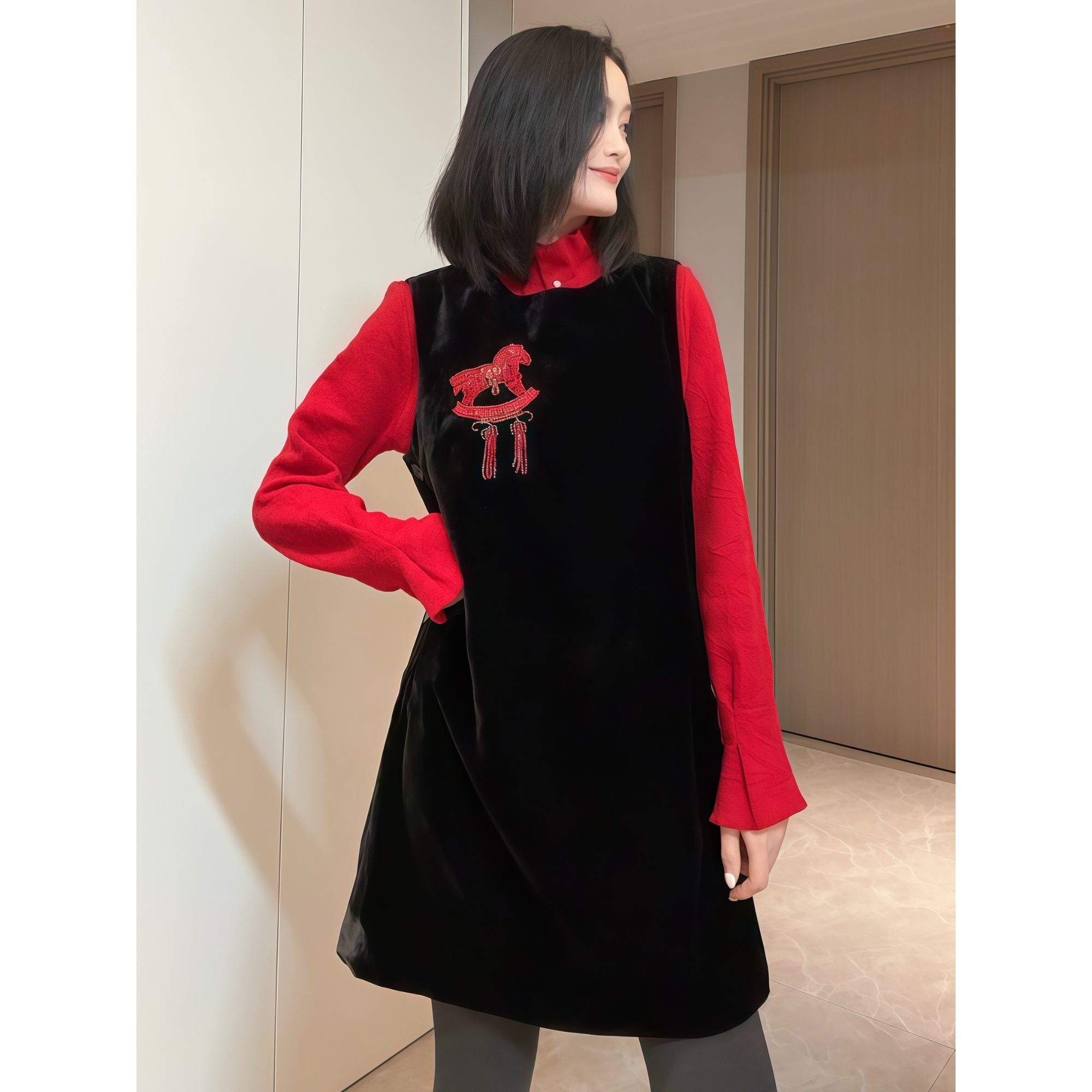 【小红马】新中式桑蚕丝丝绒马甲奥黛中长版背心裙新春国风新年服