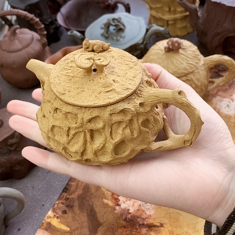 紫砂茶壶全手工制作的手工制作工艺品有很多