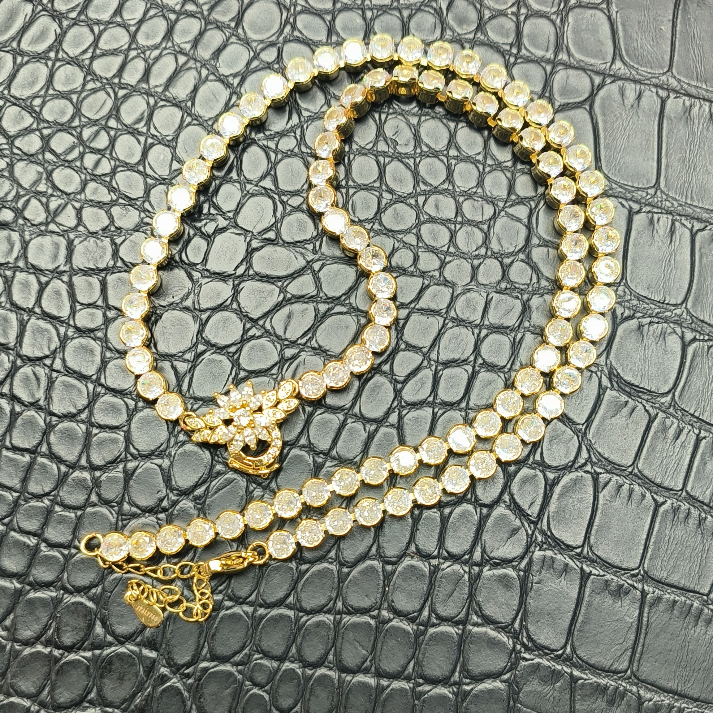 铜合金合成锆石吊坠 项链时尚饰品吊坠金色1505