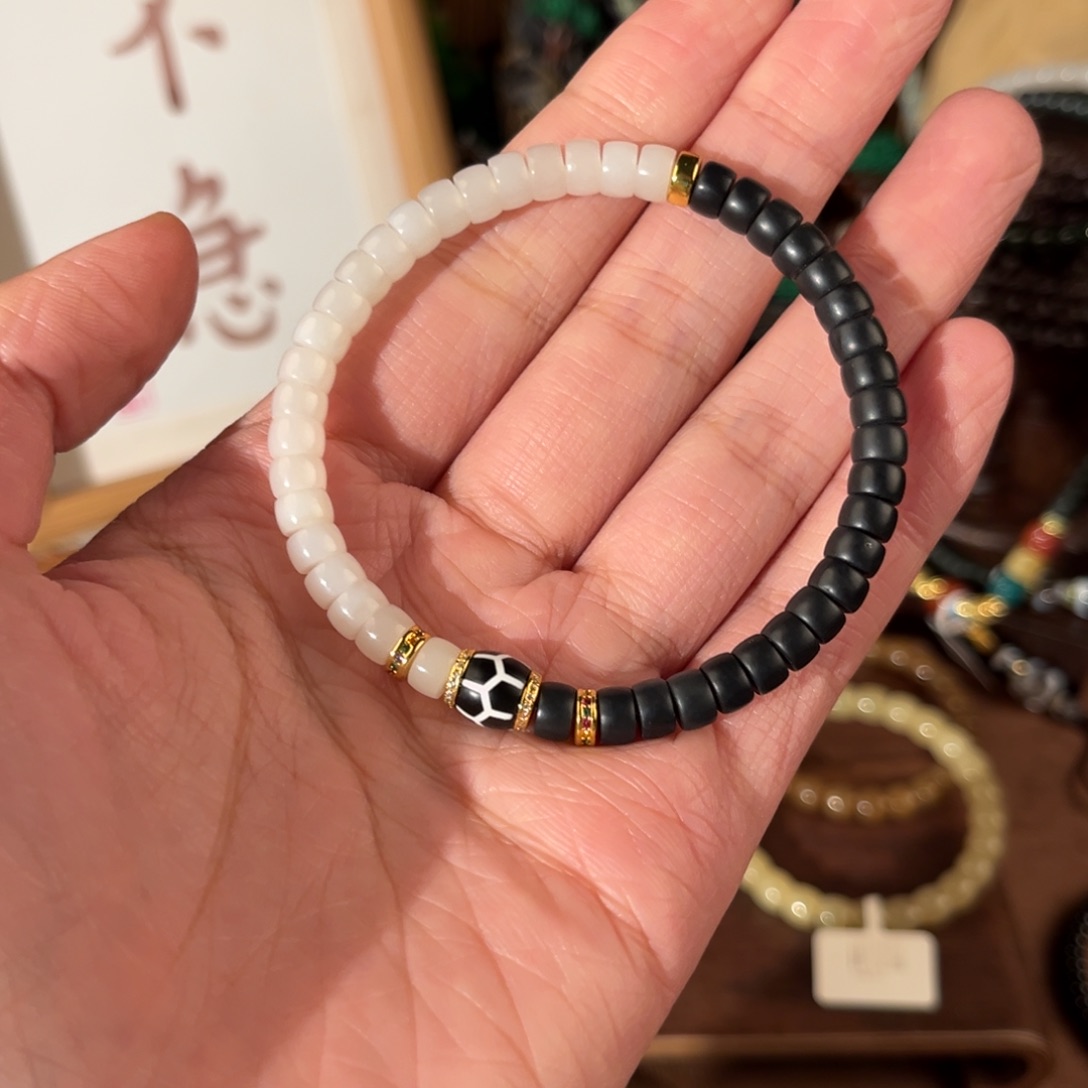 未镶嵌手链和田玉