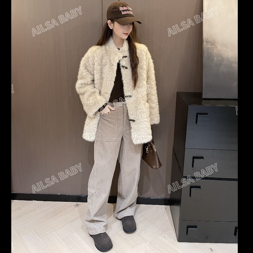 【AILSA BABY】欧货立领牛角扣设计显瘦环保皮毛一体外套/122506A