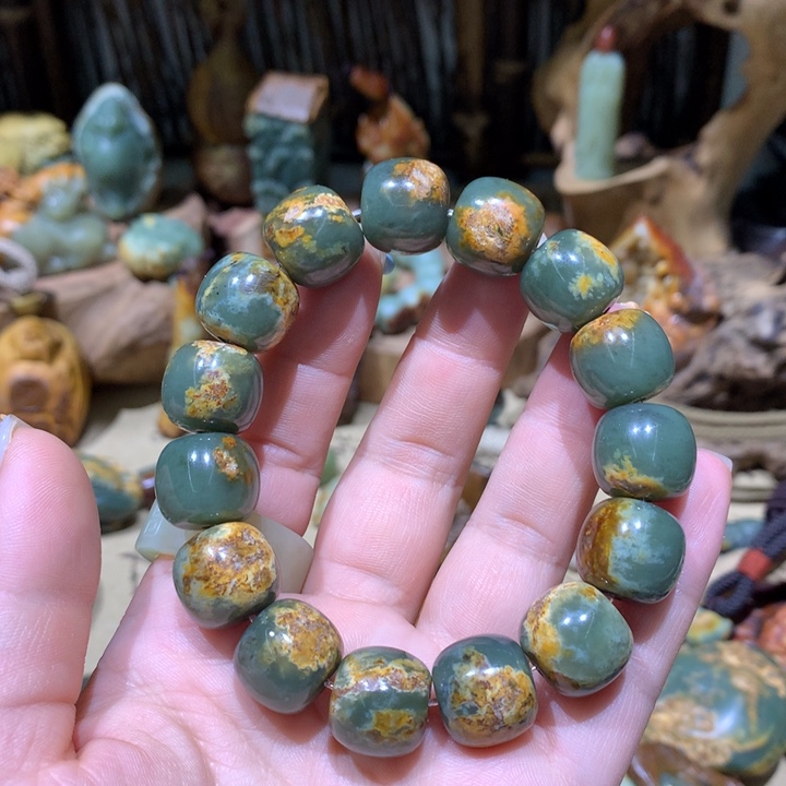 岫岩河磨玉（透闪石质玉）手串未镶嵌