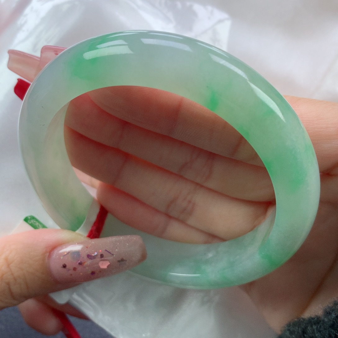 翡翠手镯未镶嵌57.8正圈