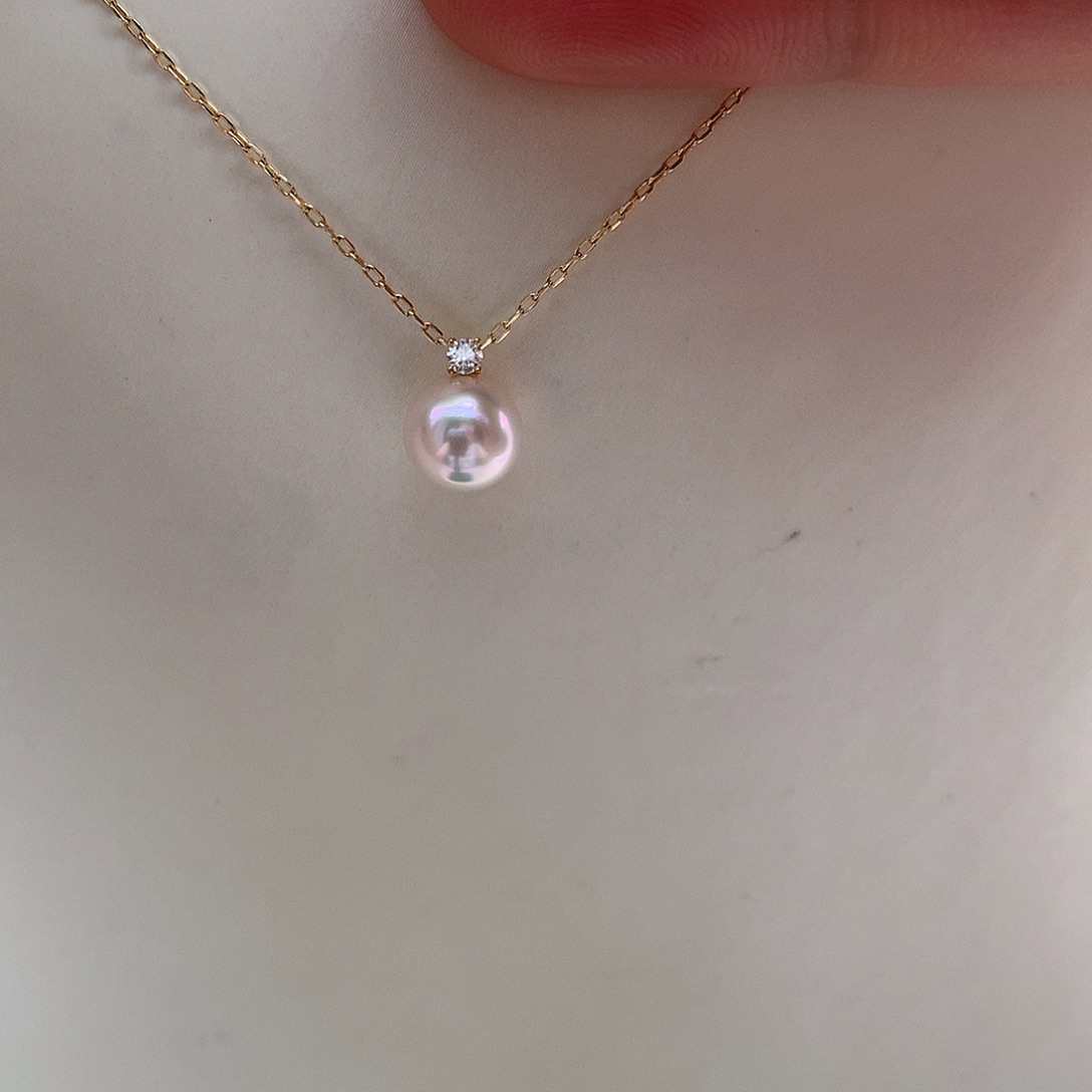 吊坠(赠链)18K金镶嵌海水珍珠8-8.5mm ak戴妃