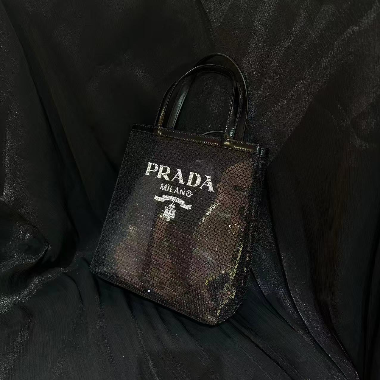 95新 Prada/普拉达 乱乱子中古/女士/单肩包/105006