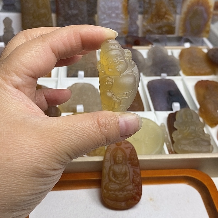 玛瑙/玉髓未镶嵌颈饰