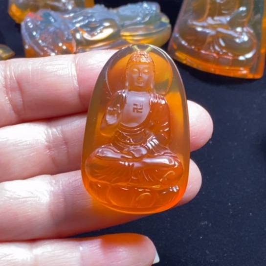 琥珀未镶嵌裸石阿弥陀佛