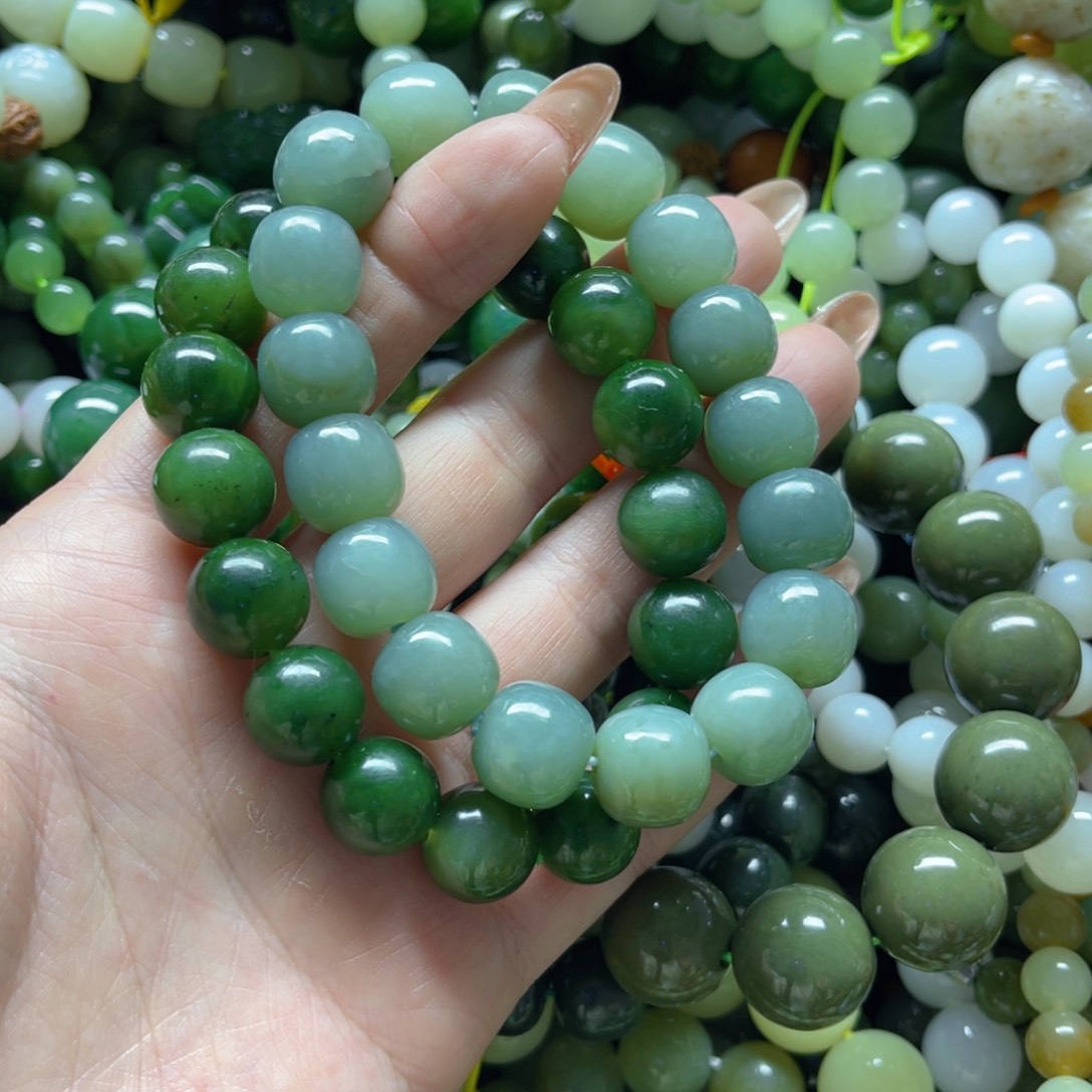 和田玉手串未镶嵌