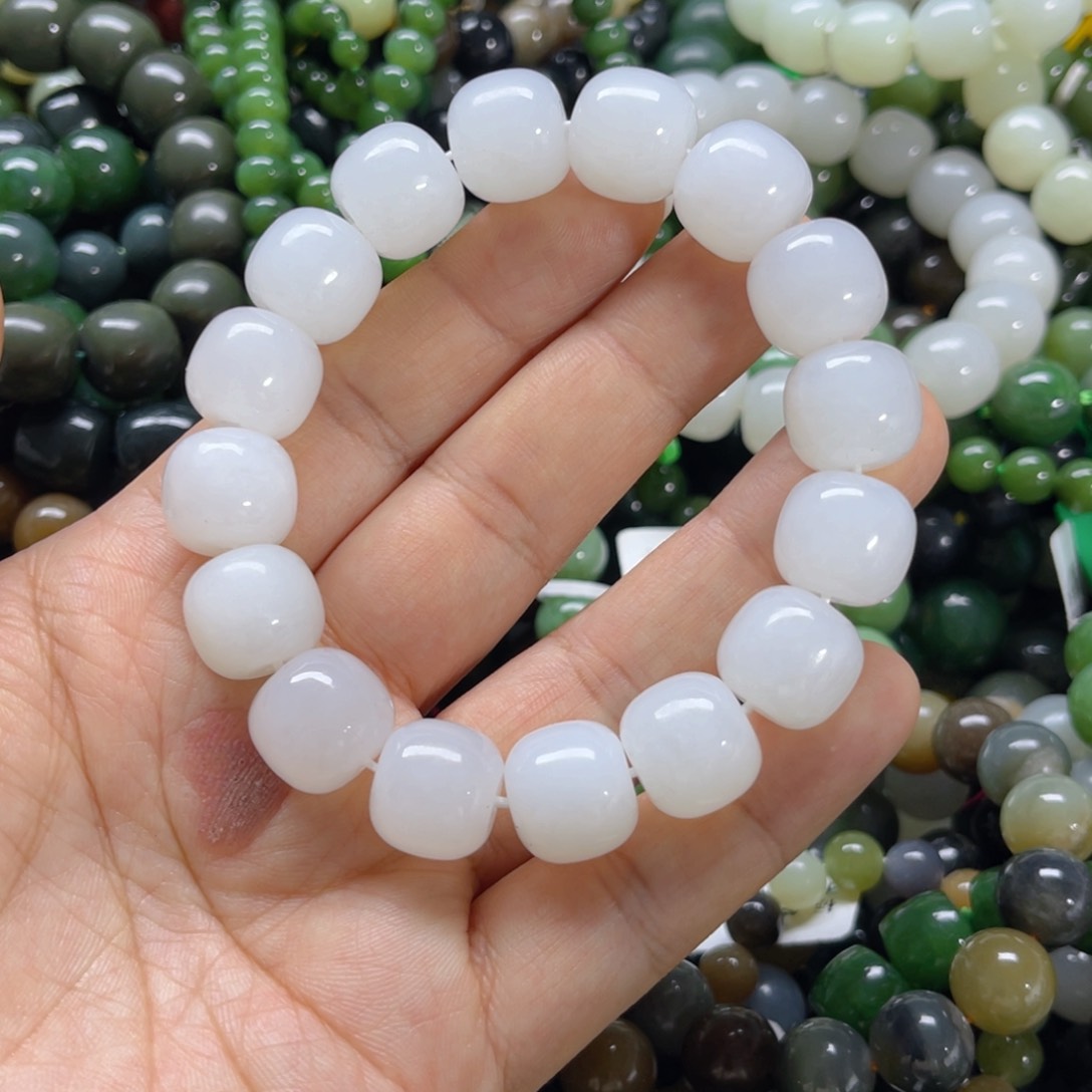 未镶嵌手链和田玉