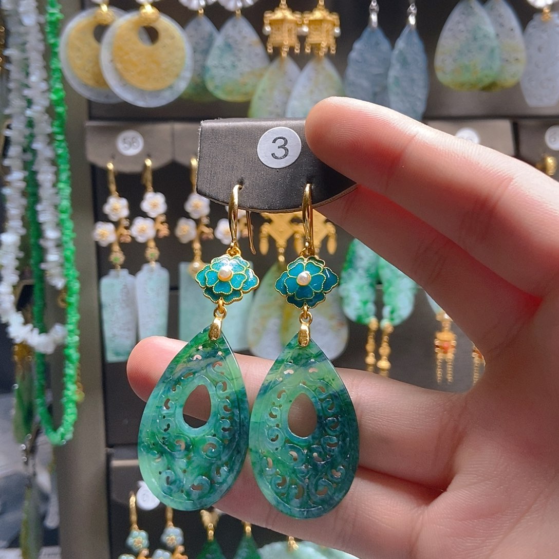 翡翠未镶嵌耳饰翡翠