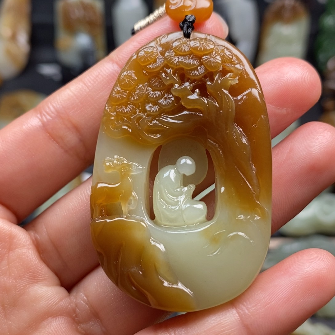 和田玉挂件未镶嵌知**乐