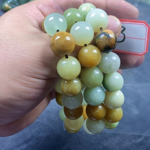 未镶嵌蛇纹石玉手链