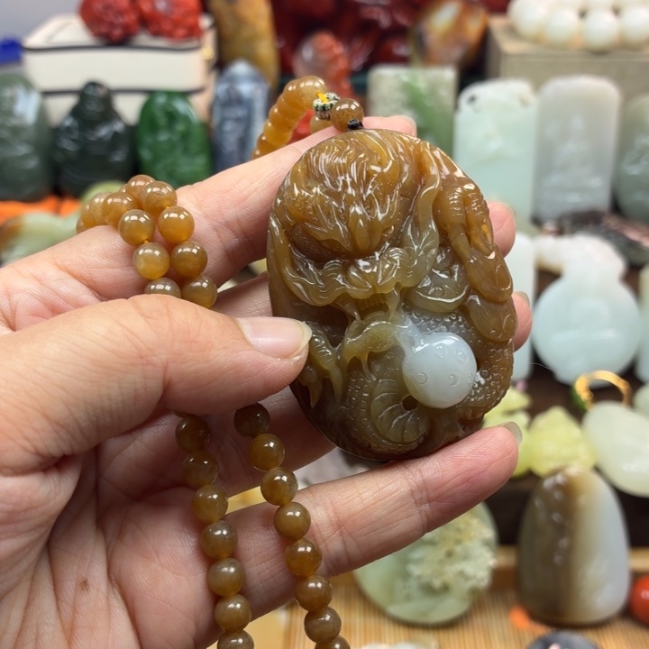 এ***༊和田玉未镶嵌颈饰