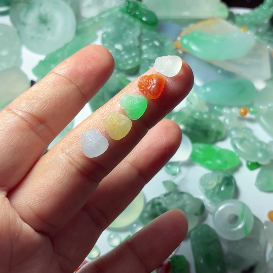 定制翡翠未镶嵌包工