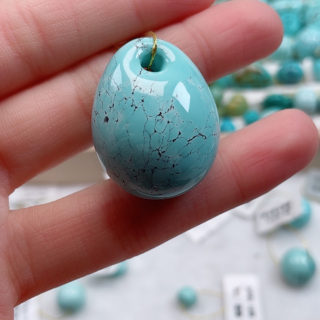 绿松石配饰未镶嵌