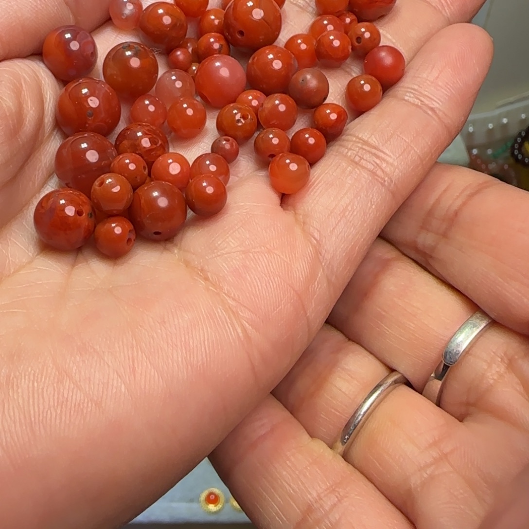 南红玛瑙未镶嵌手链