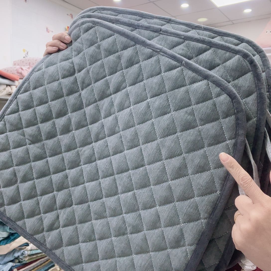 雪尼尔聚酯纤维快乐大本营在这里是什么意思