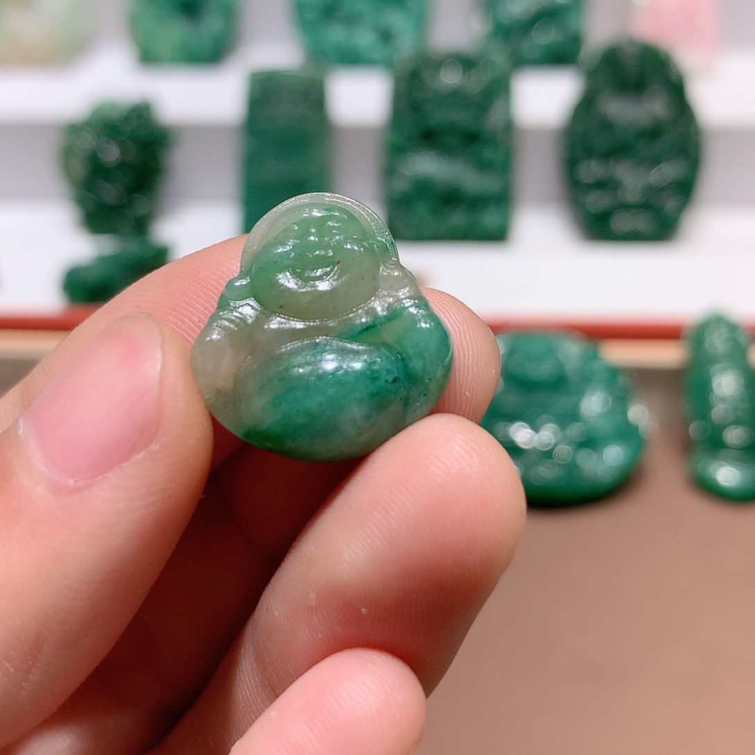 独山玉挂件未镶嵌